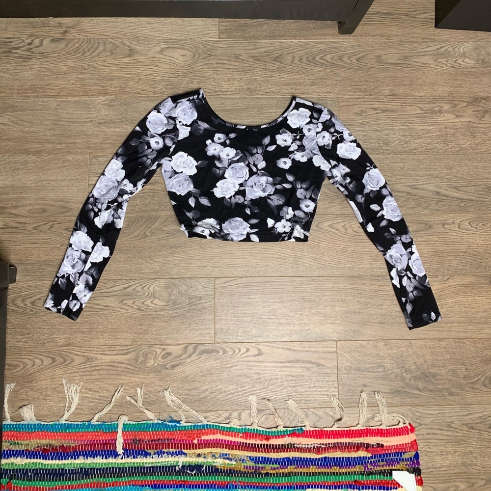 floral crop top